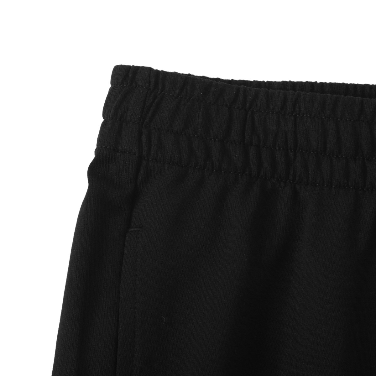 EA7 EMPORIO ARMANI エンポリオアルマーニ ショートパンツ/バミューダ