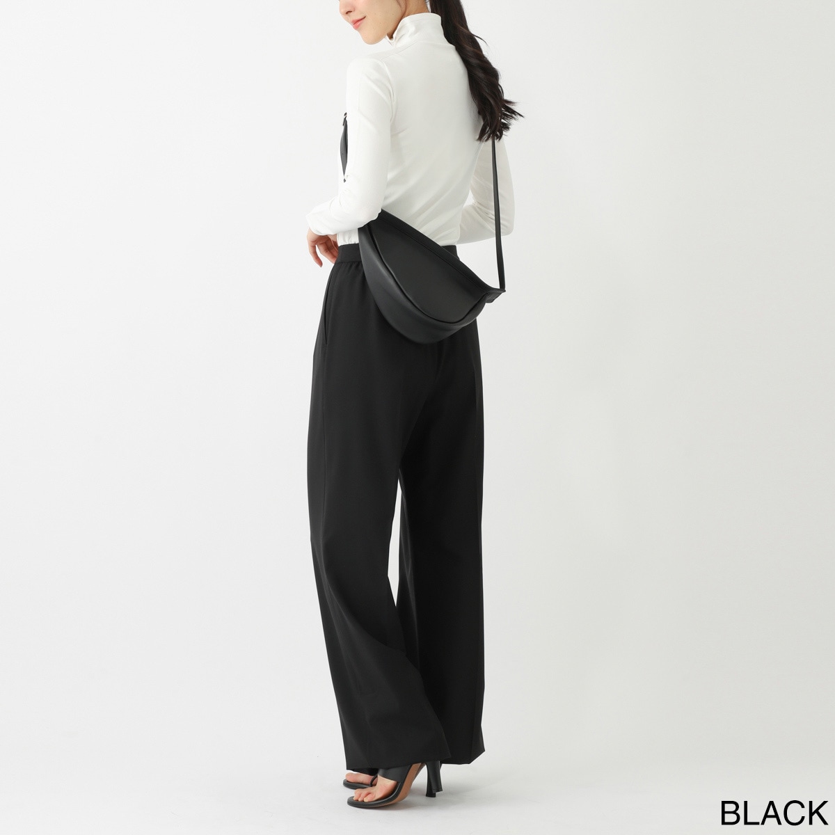 ★THE ROW★関税込♪日本未入荷♪Slouchy Bananaショルダ-バッグ THE ROW ザ ロウ ショルダーバッグ/クロスボディバッグ/SLOUCHY
