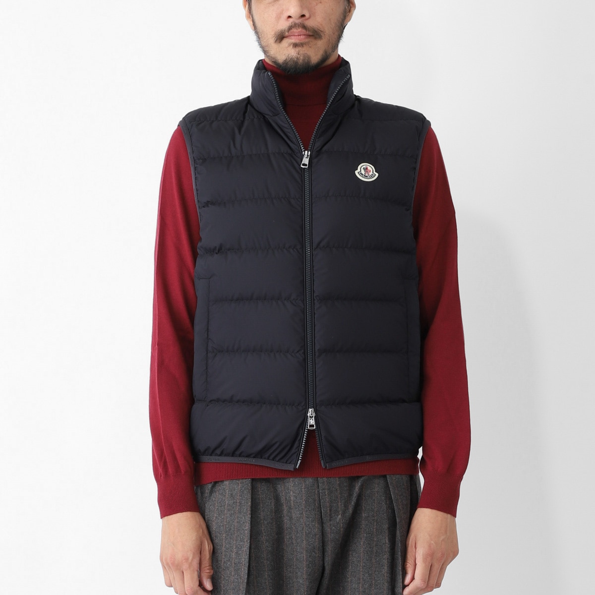 アウトレット】【ラスト1点】MONCLER モンクレール ダウンベスト