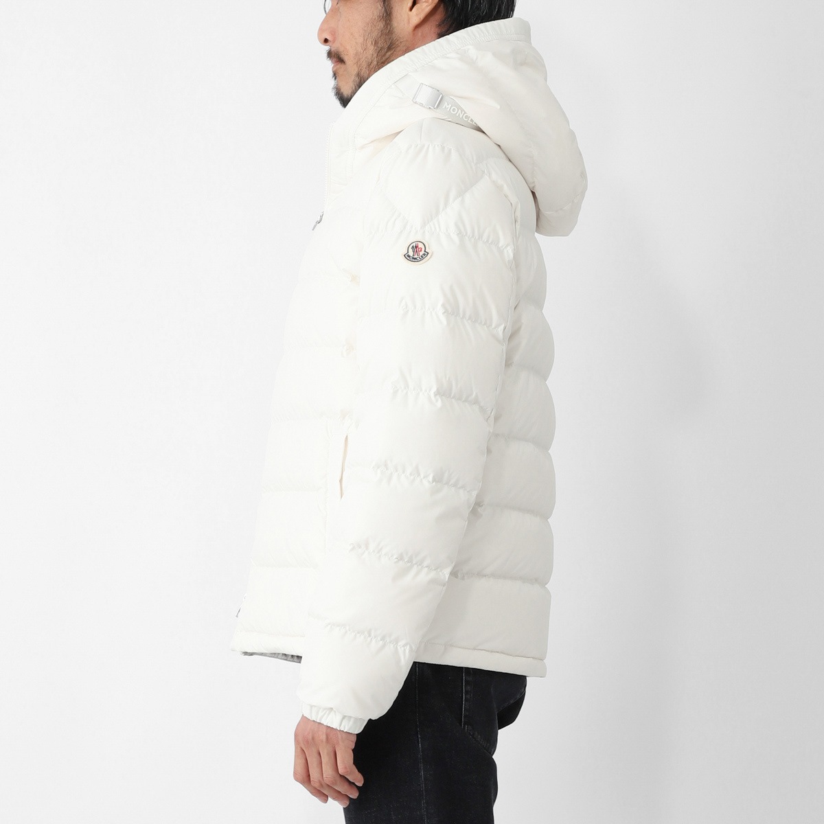 アウトレット】MONCLER モンクレール ダウンジャケット/LAVERAET アウトレット】MONCLER モンクレール ダウンジャケット/LAVERAET