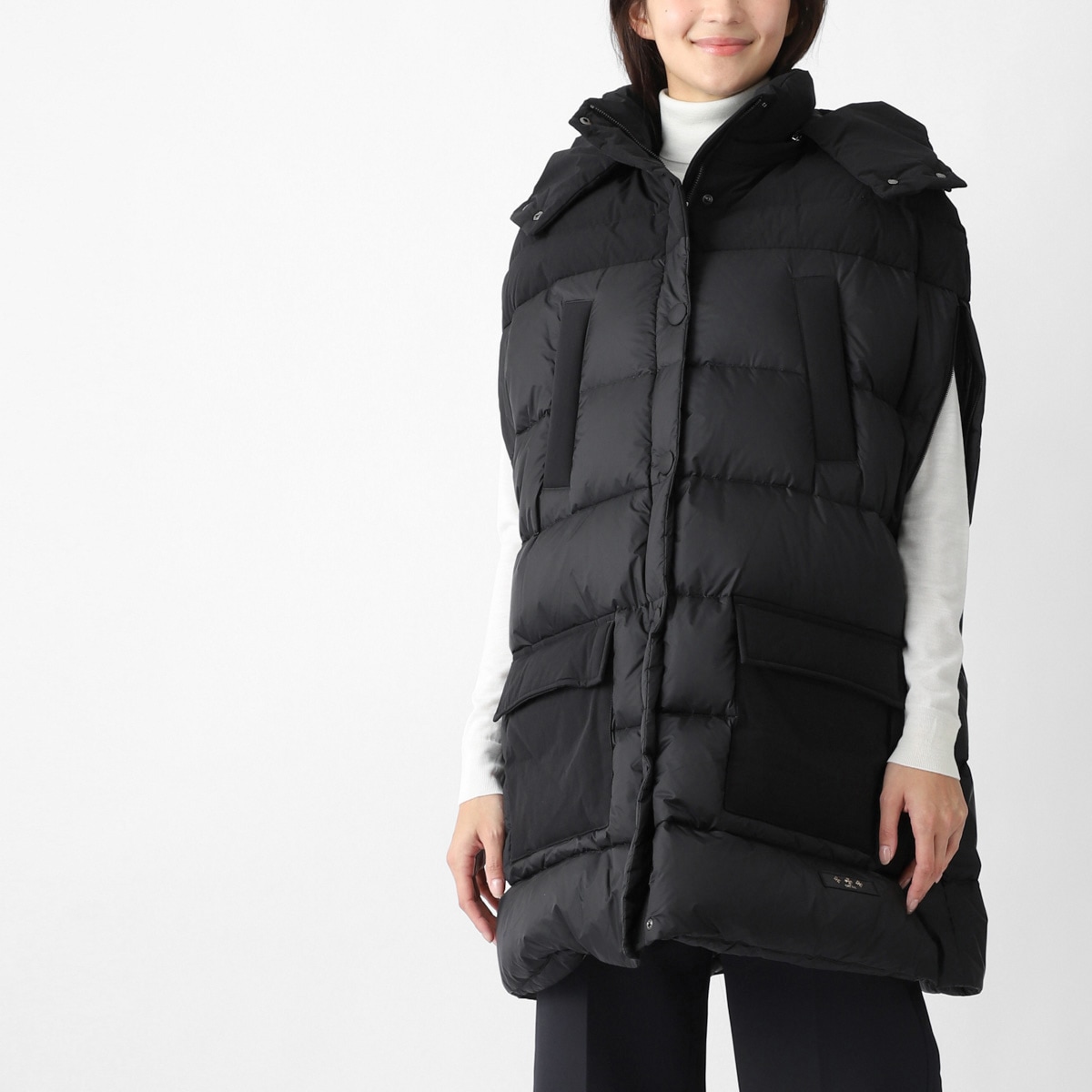 ✨美品TATRAS ✨迷彩×黒 リバーシブル レディース ダウンベスト サイズ1 楽天市場】タトラス ダウン レディース マーレ TATRAS MALE ショート