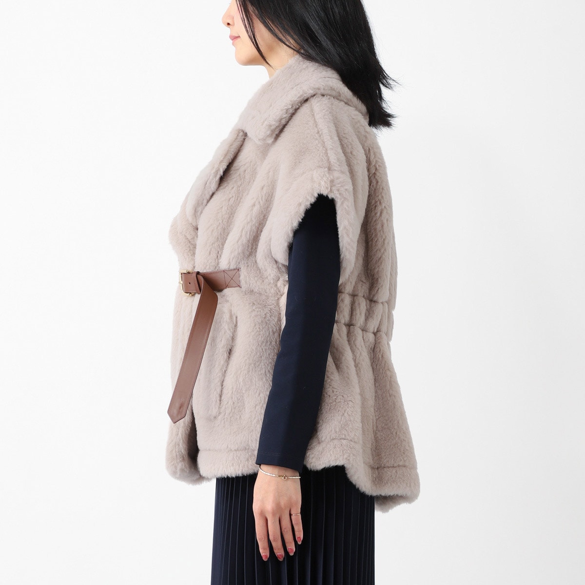 Max Mara マックスマーラ ケープ/ポンチョ/NEWABAVO1 ニューアバボ テディベア ケープ ファー ボア レディース