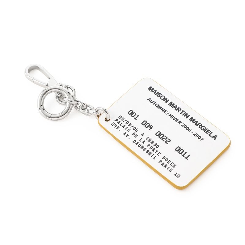 Maison Margiela メゾンマルジェラ カードホルダー付き キーチェーン/バッグチャーム/CARDHOLDER KEYCHAIN 4ステッチ カードホルダー キーチェーン