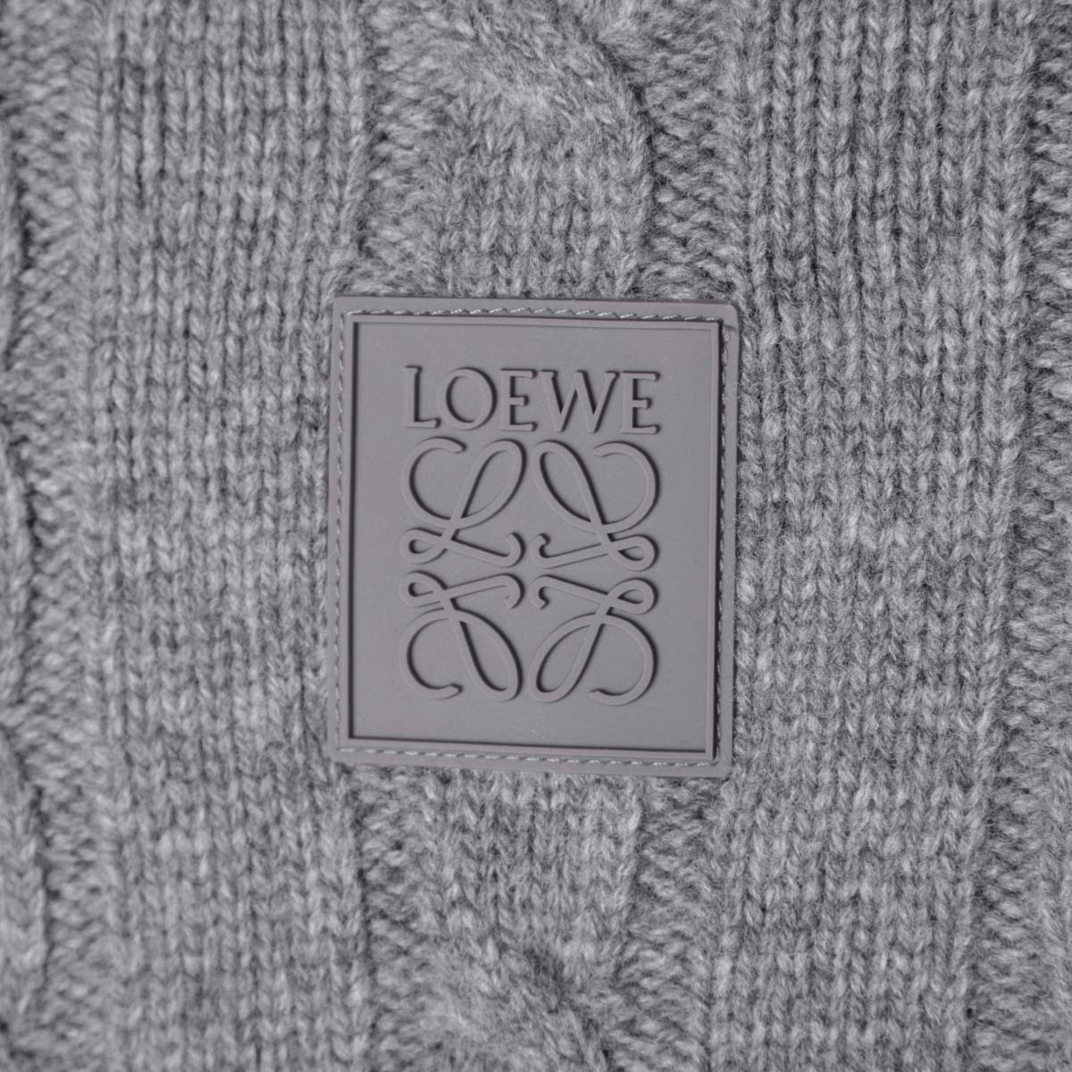 ロエベ　クルーネックニット　セーター　グレー　M ロエベ クルーネックニット セーター グレー M 楽天市場】LOEWE