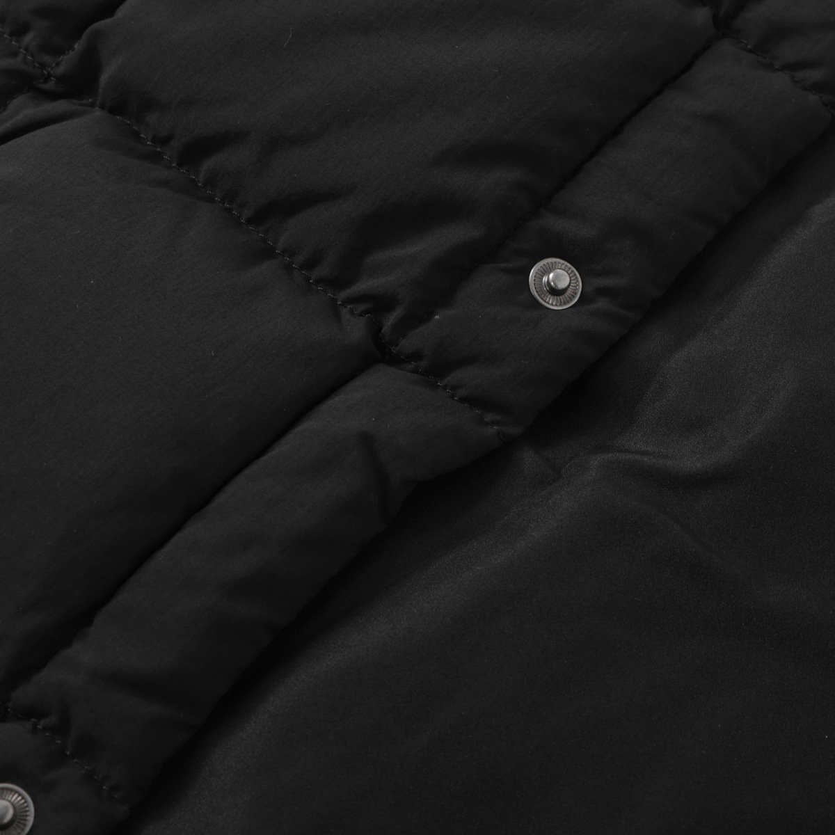 PYRENEX ピレネックス ダウンジャケット/SEAL メンズ