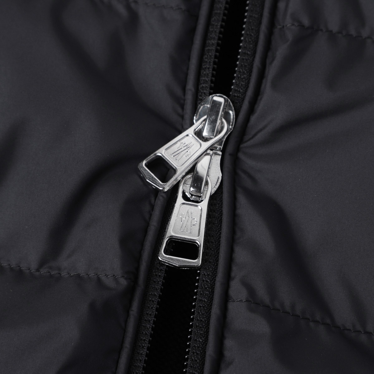 MONCLER モンクレール ダウン切り替え ジップアップ カーディガン