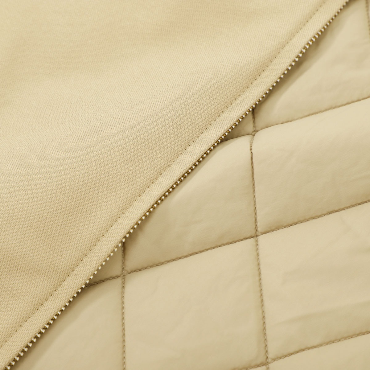 アウトレット】Carhartt WIP カーハート ワークインプログレス 中綿 
