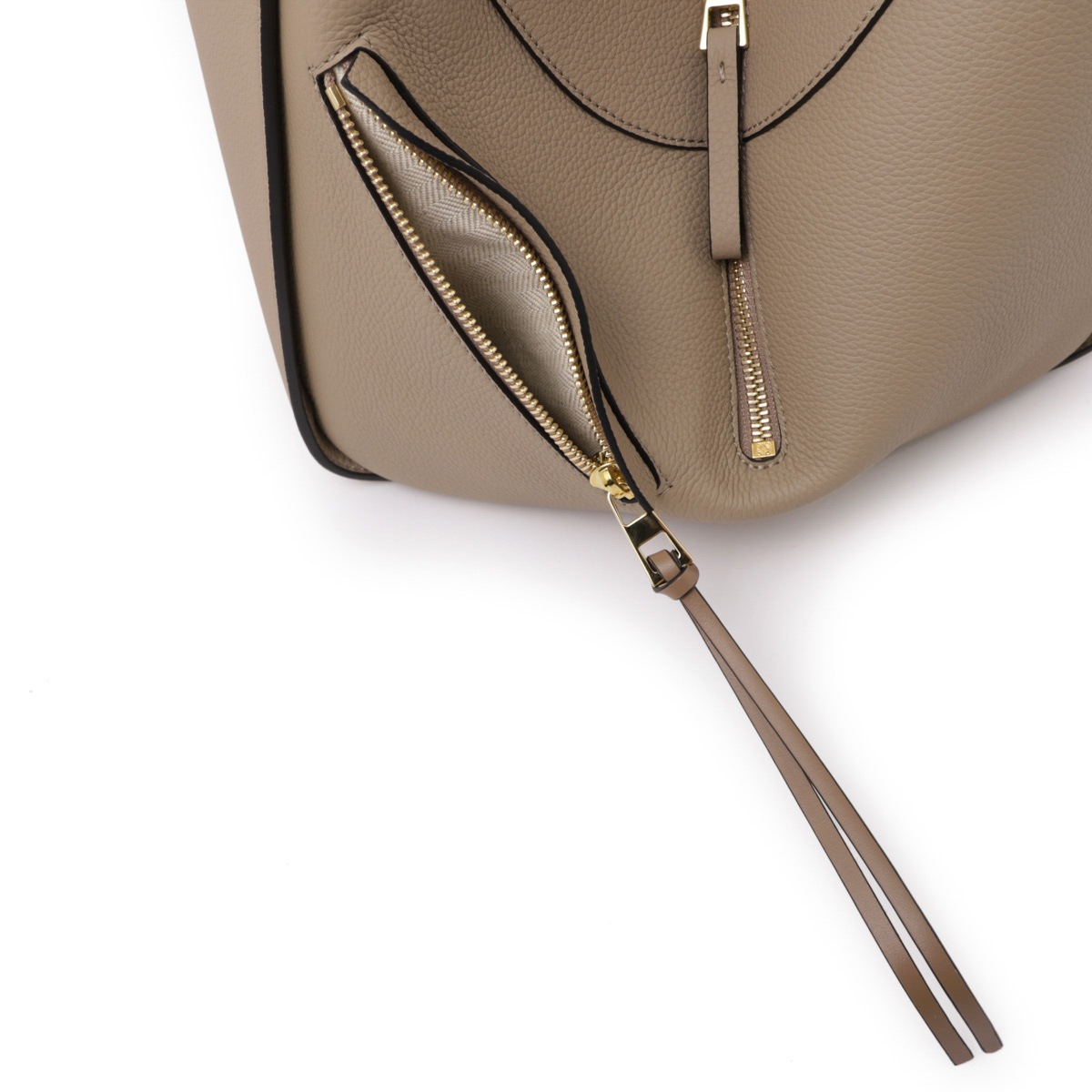 LOEWE ロエベ ショルダーバッグ 3WAY/HAMMOCK SMALL BAG レディース