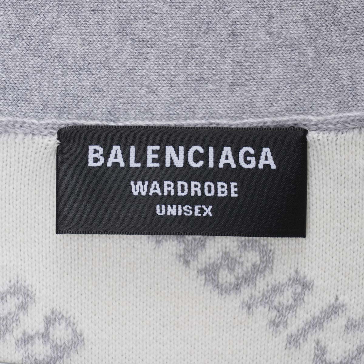 【アウトレット】【ラスト1点】BALENCIAGA バレンシアガ カーディガン/Vネック カーディガン/MINI ALLOVER LOGO