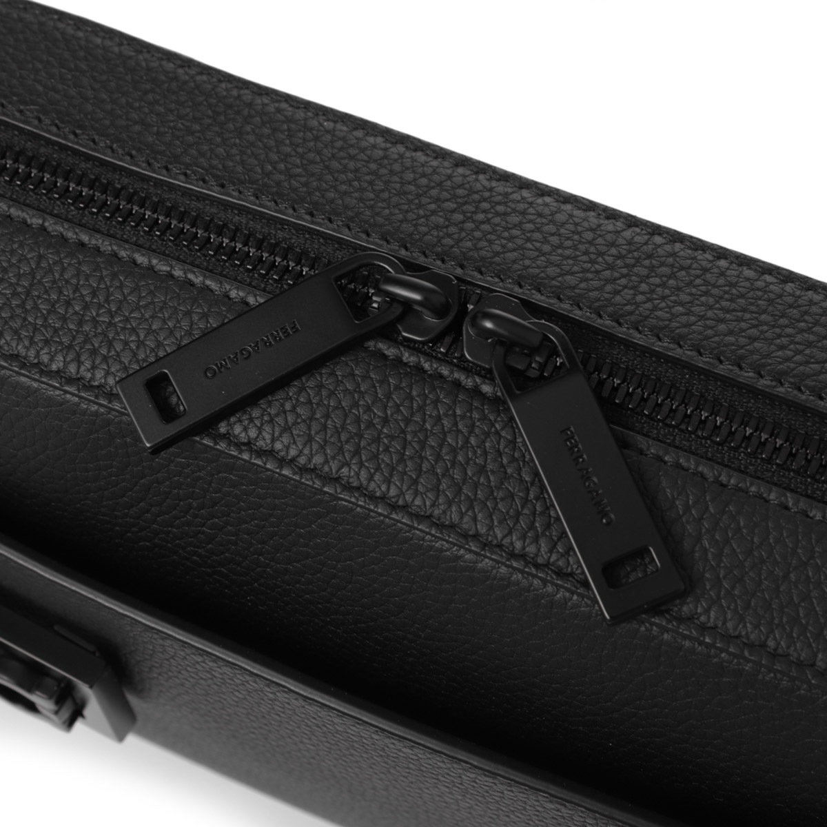 FERRAGAMO フェラガモ ショルダーバッグ/クロスボディバッグ/TWINS