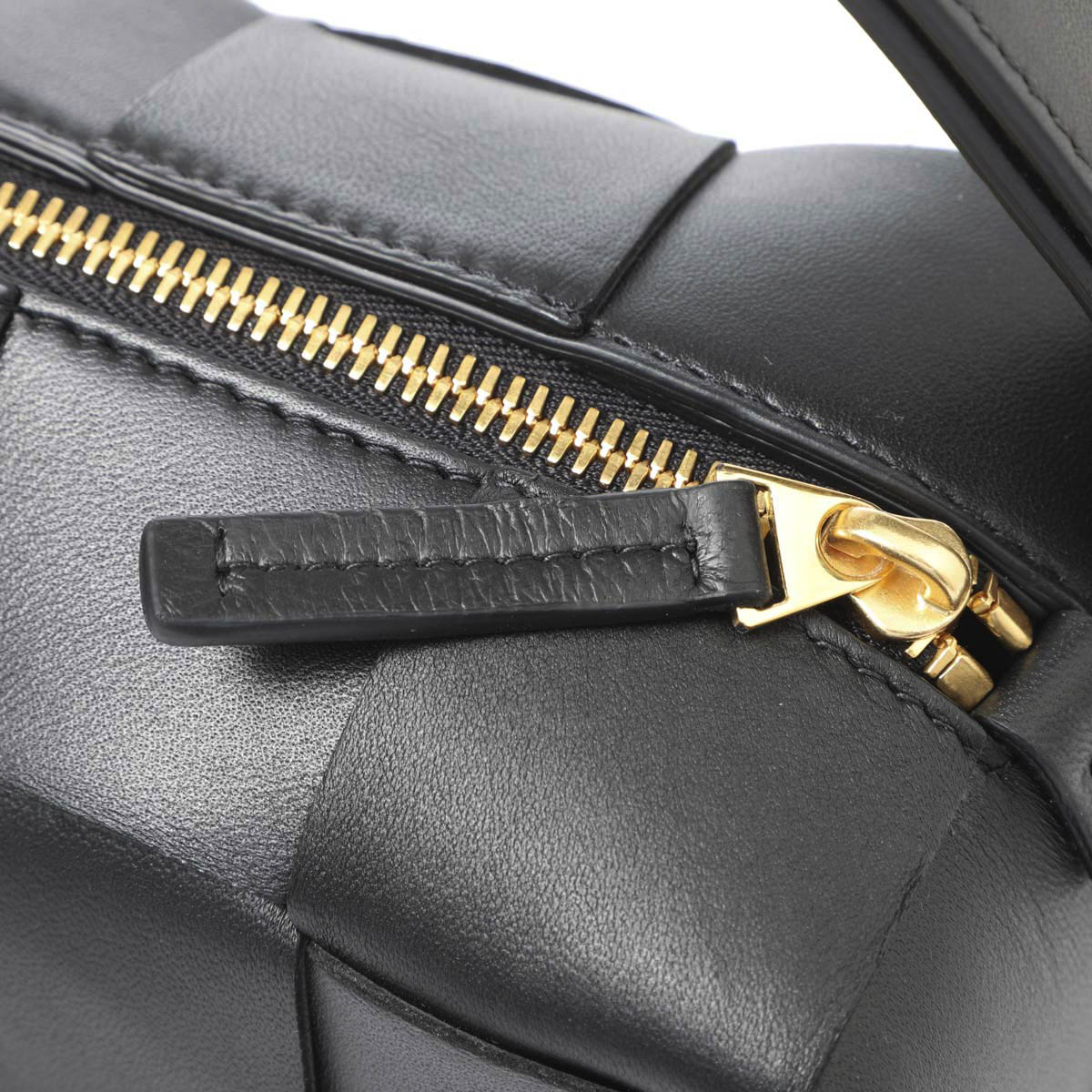 BOTTEGA VENETA ボッテガヴェネタ ショルダーバッグ/ハンドバッグ/BRICK CASSETTE レディース