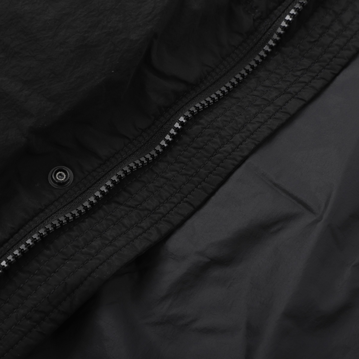 アウトレット】【ラスト1点】STONE ISLAND ストーンアイランド ダウン