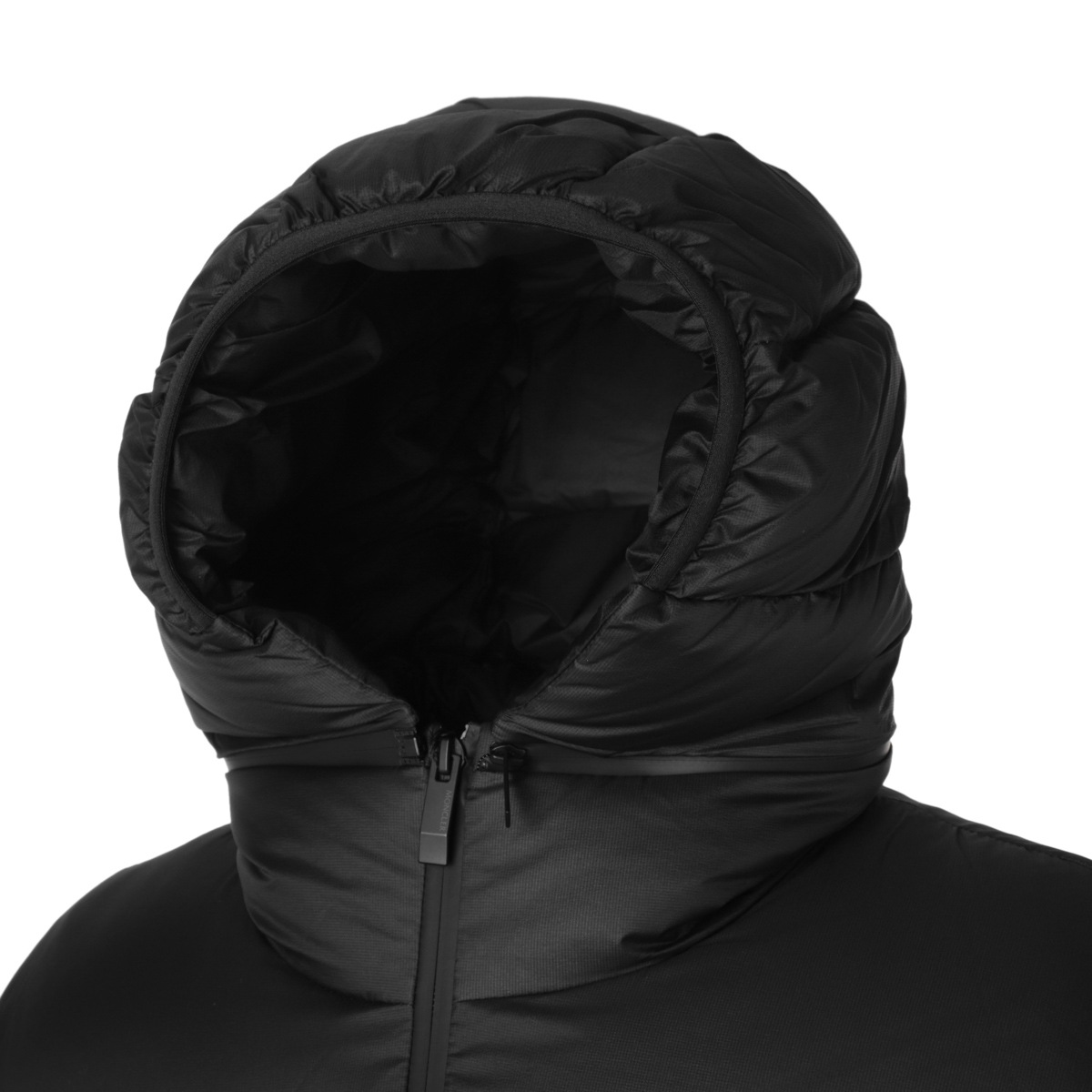 お値下げ中　Moncler モンクレール MASAC サイズ4 ブラック モンクレール ダウンジャケット メンズ MASAC JACKET ブラック MONCLER