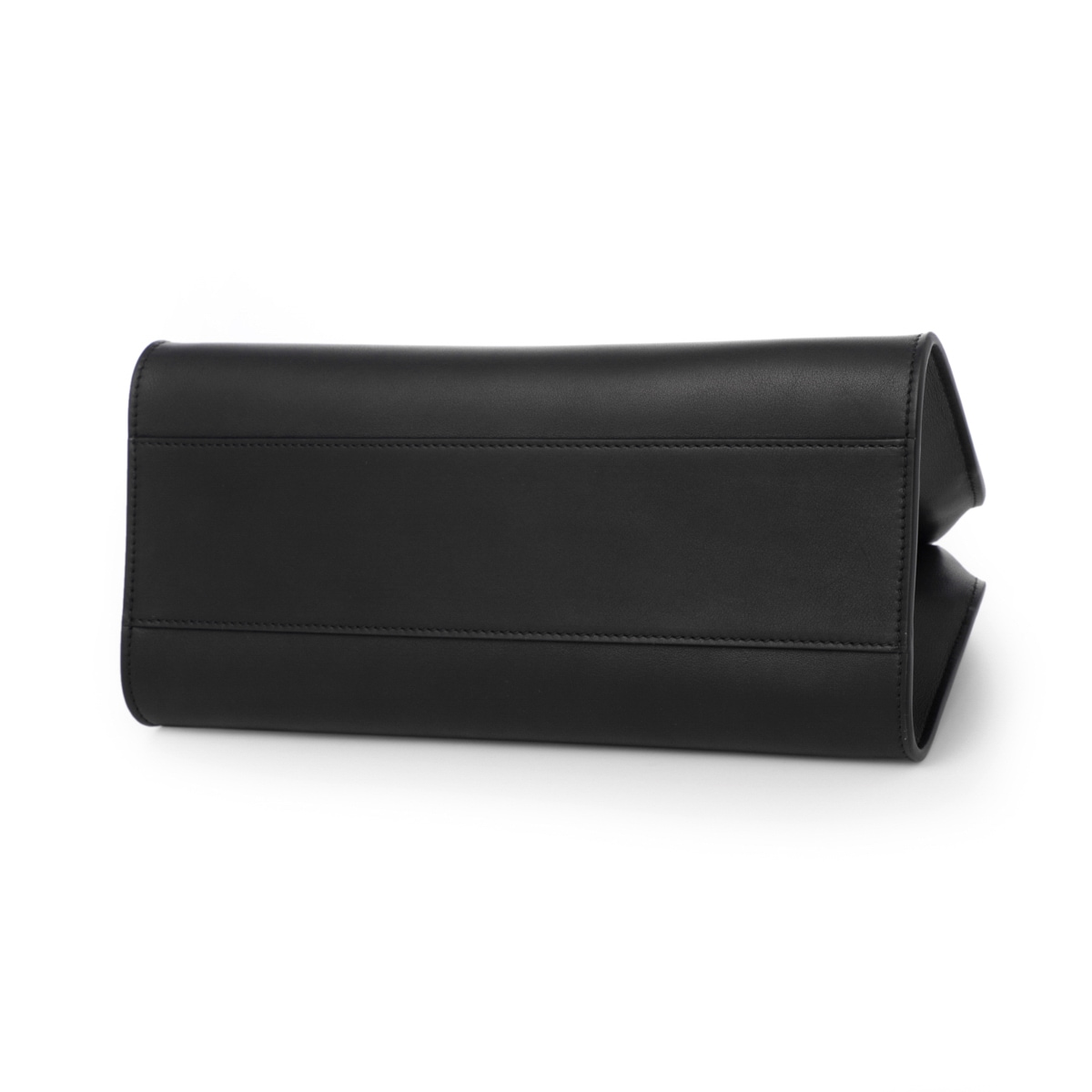 THE ROW ザロウ PEGGY CLUTCH 黒 493900円 Peggy Clutch Black in Leather – The Row