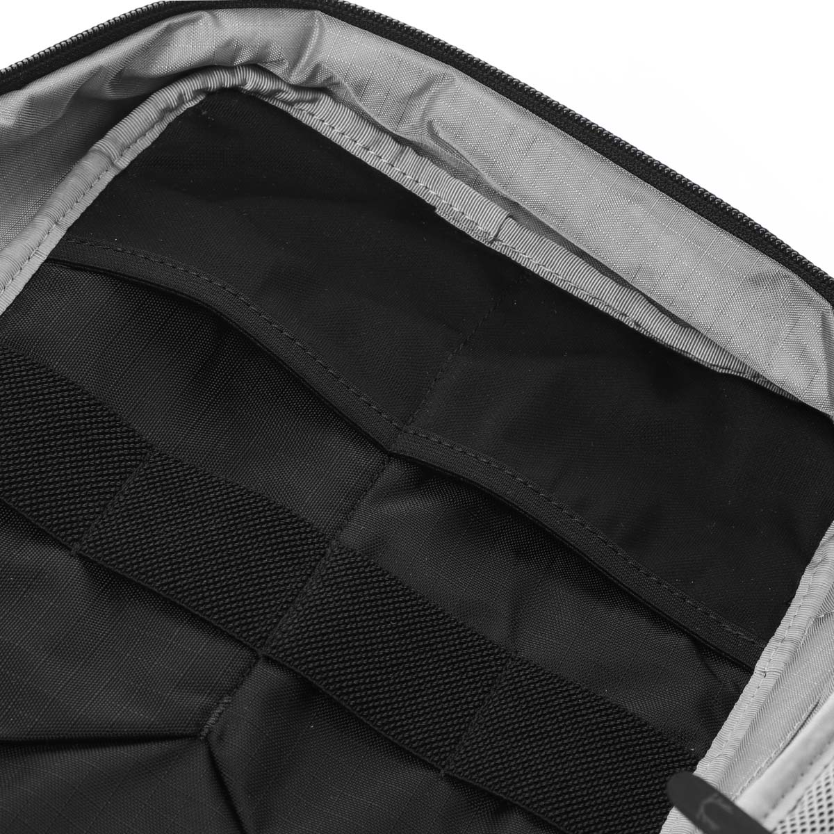 BLACK EMBER ブラックエンバー ガジェットポーチ/バッグインバッグ