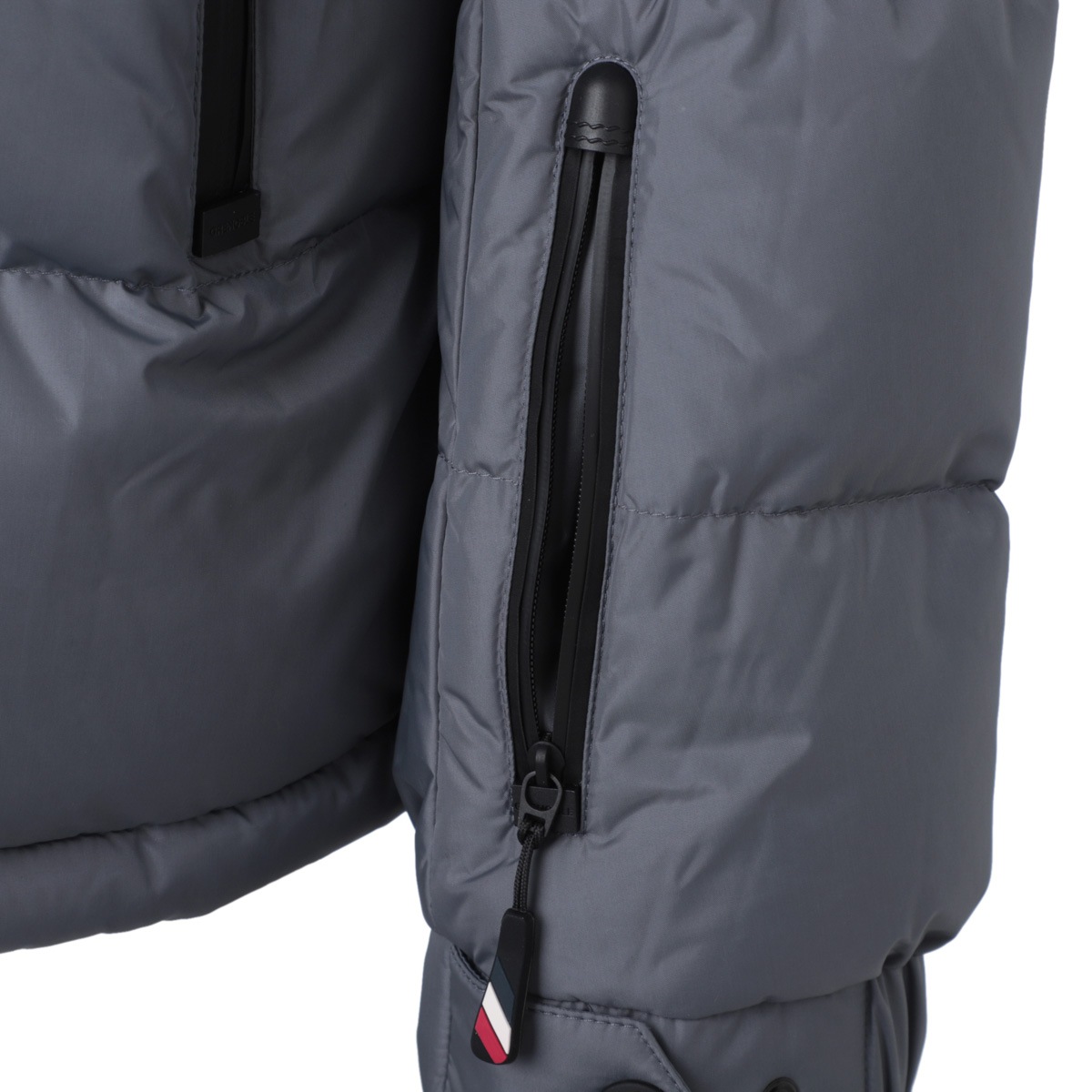 MONCLER GRENOBLE モンクレール グルノーブル フーデッド ダウンジャケット/ISORNO【大きいサイズあり】 メンズ