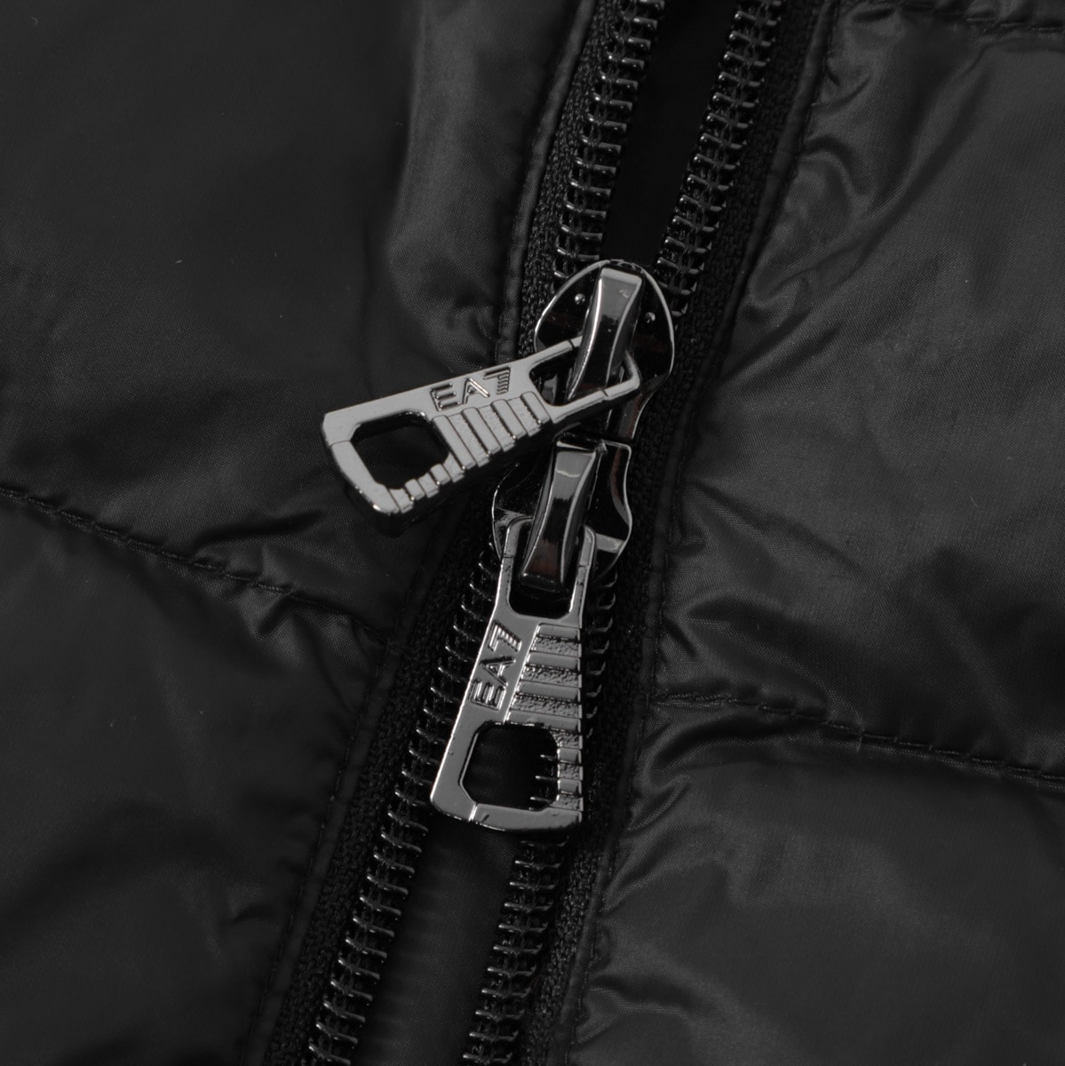 EA7 EMPORIO ARMANI エンポリオアルマーニ ダウンジャケット メンズ