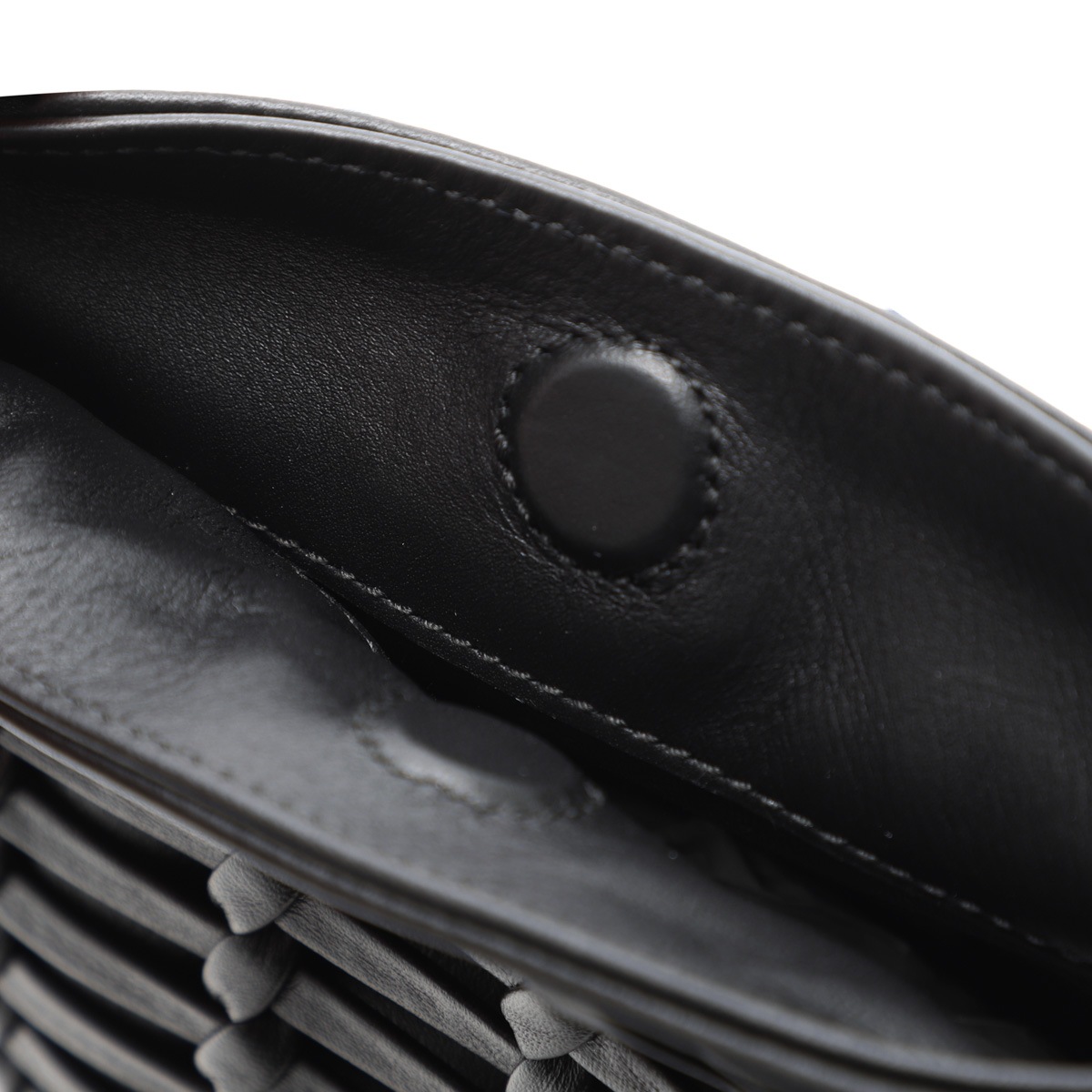 HEREU ヘリュー クロスボディバッグ/ショルダーバッグ/TRENA トレナ メンズ