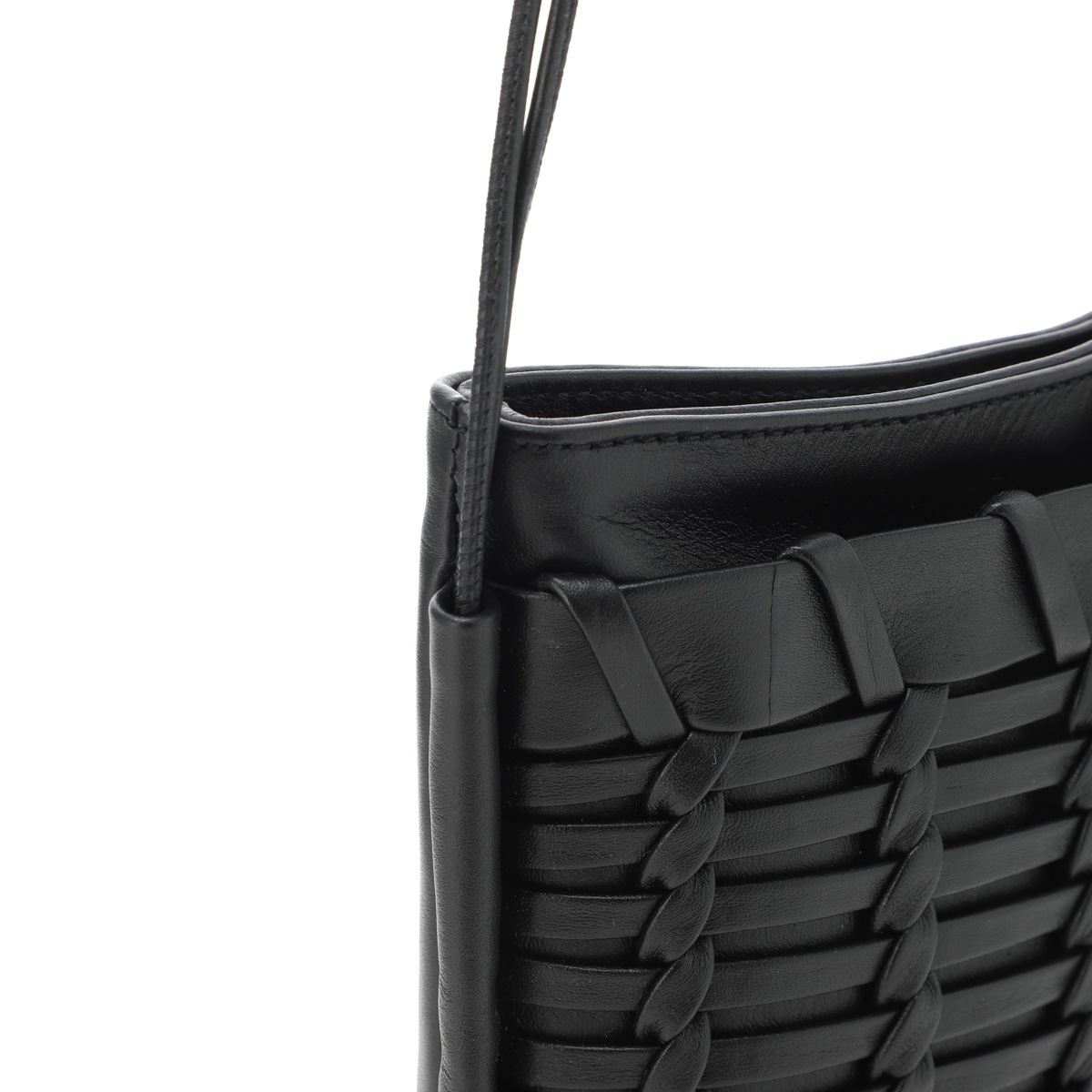 HEREU ヘリュー クロスボディバッグ/ショルダーバッグ/TRENA トレナ メンズ