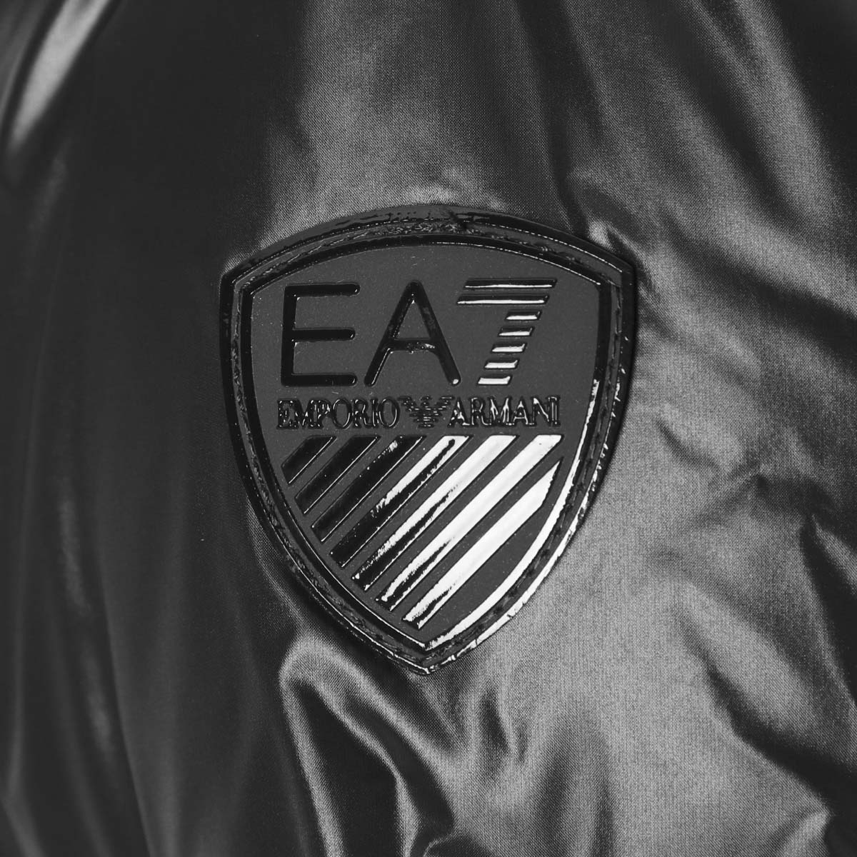 EA7 EMPORIO ARMANI エンポリオアルマーニ ダウンジャケット
