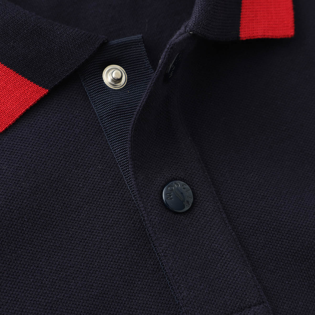 MONCLER モンクレール 長袖 ポロシャツ 8b00006-8496w-a01.jpg