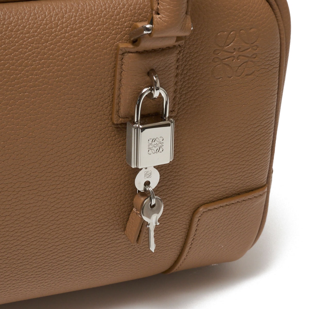 LOEWE ロエベ ハンドバッグ 2WAY/ショルダーバッグ/AMAZONA 23 BAG