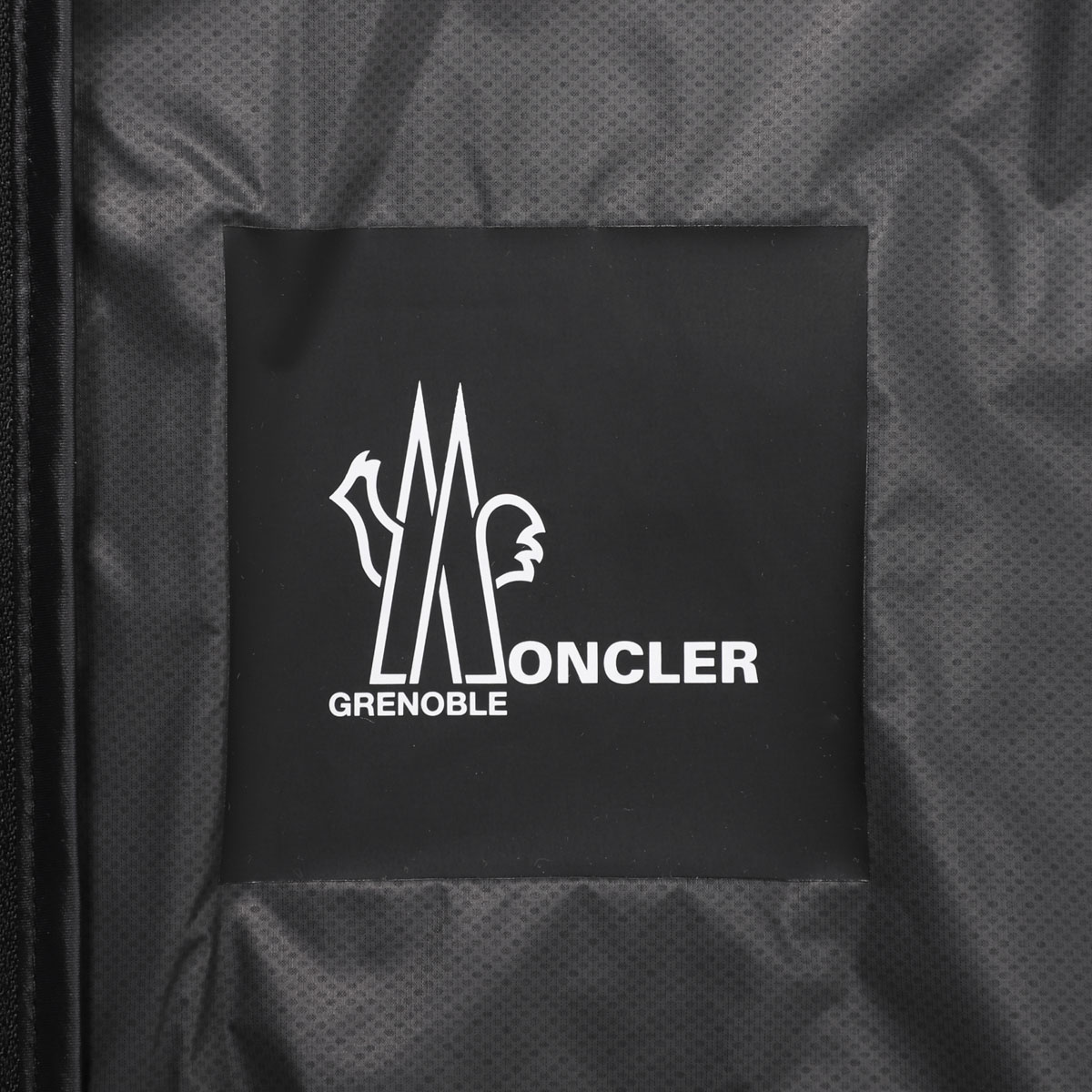 アウトレット】MONCLER GRENOBLE モンクレール グルノーブル