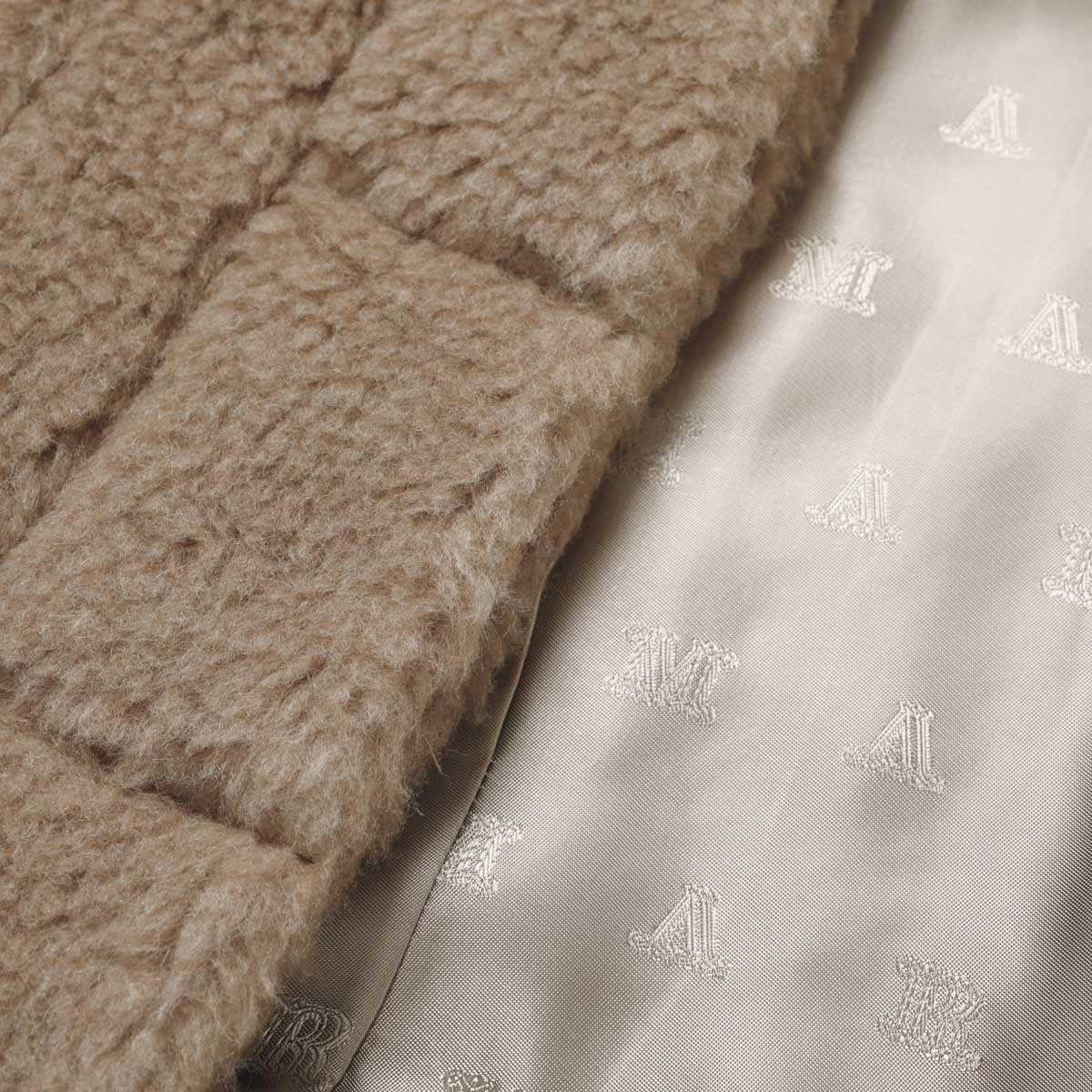 アウトレット】Max Mara マックスマーラ ショートジャケット/TTEDDINO