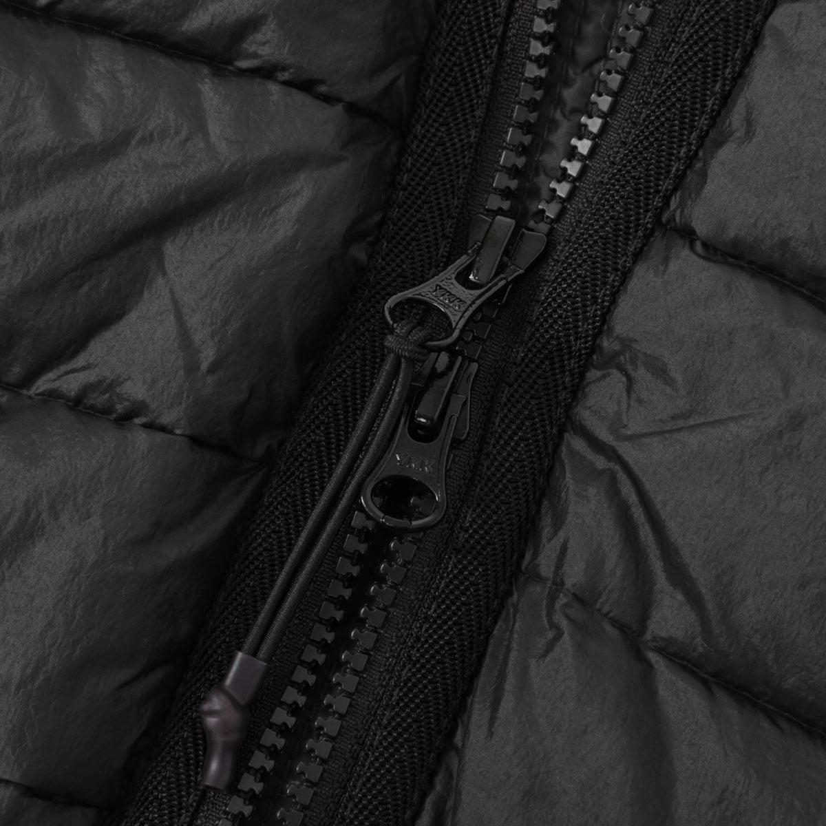 STONE ISLAND ストーンアイランド ダウンジャケット/40324 LOOM WOVEN CHAMBERS RECYCLED NYLON DOWN-TC メンズ