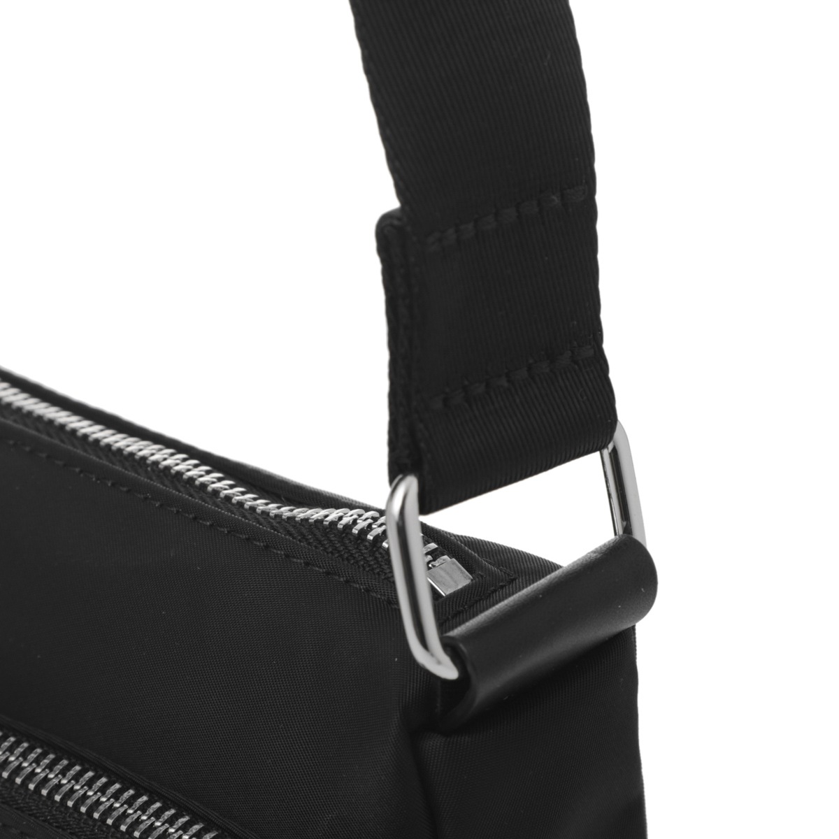 MM6 Maison Margiela エムエム 6 メゾンマルジェラ ショルダーバッグ MM6 Maison Margiela エムエム 6 メゾンマルジェラ ショルダーバッグ