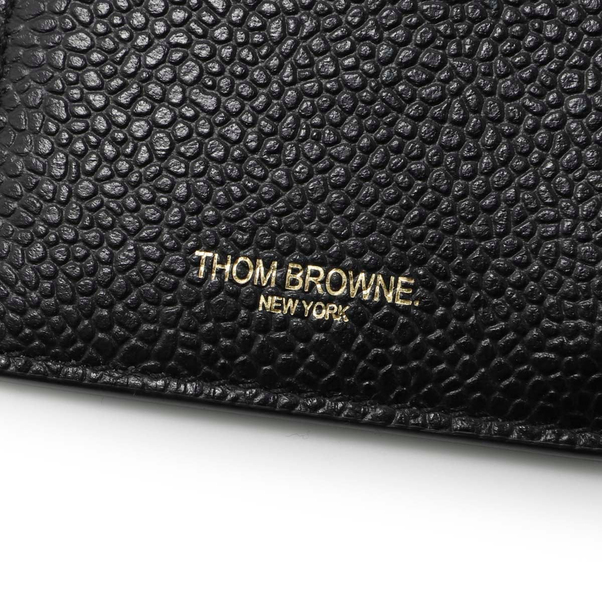 THOM BROWNE. トムブラウン ストラップ付き カードケース メンズ