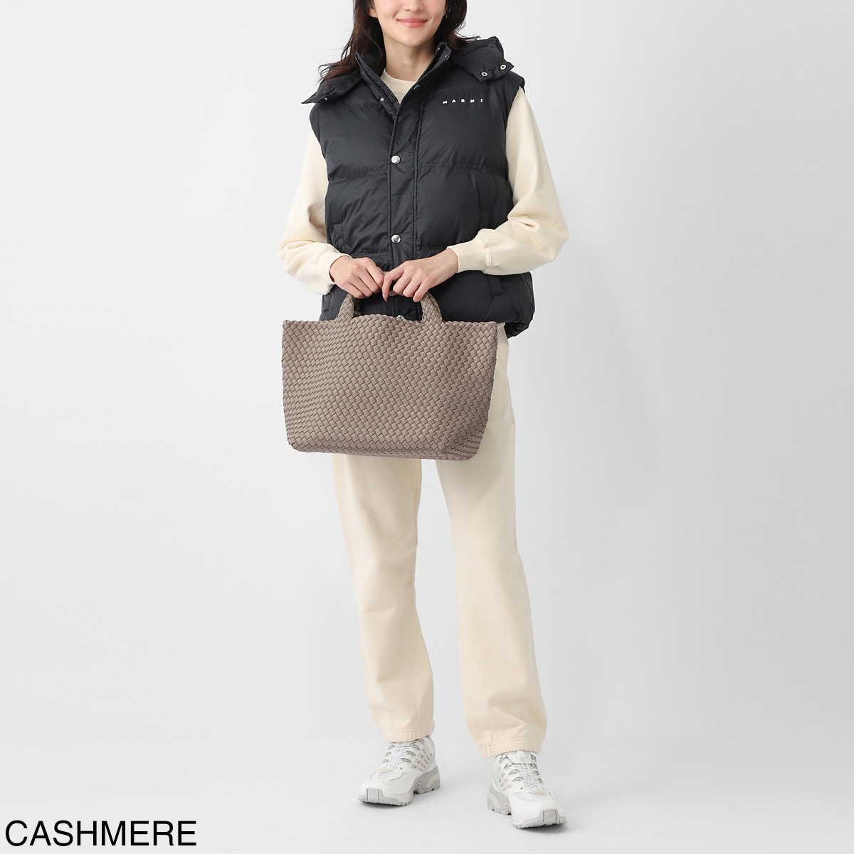 NAGHEDI ナゲディ トートバッグ/St. Barths Medium Tote セント バース ミディアム トート ポーチ付き Mサイズ メッシュ ネオプレン 軽量 編み込み レディース