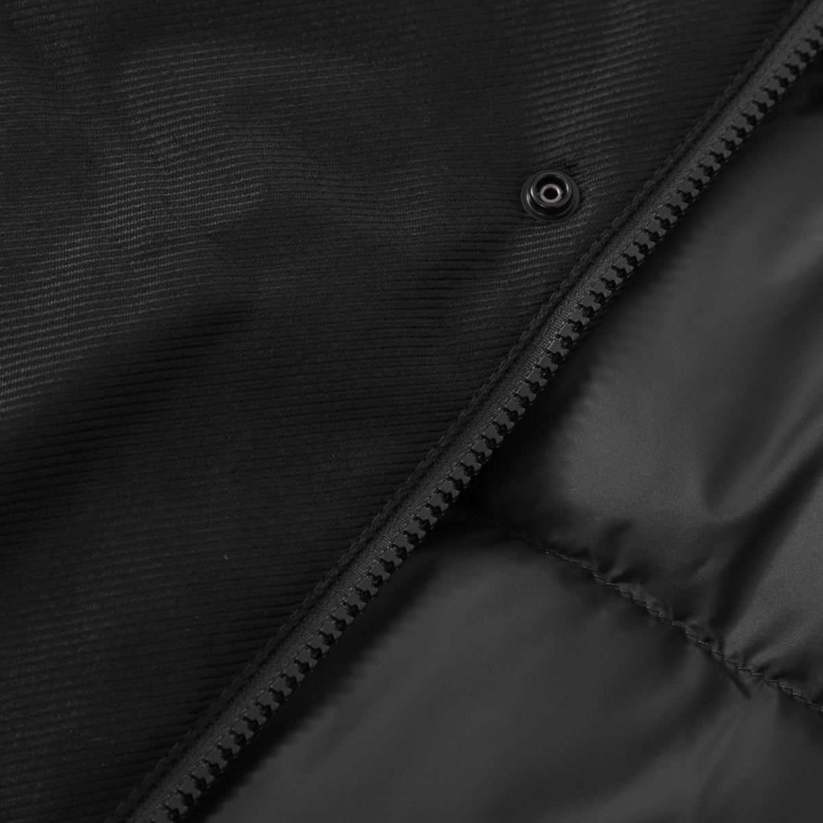 アウトレット】【ラスト1点】STONE ISLAND ストーンアイランド ダウン
