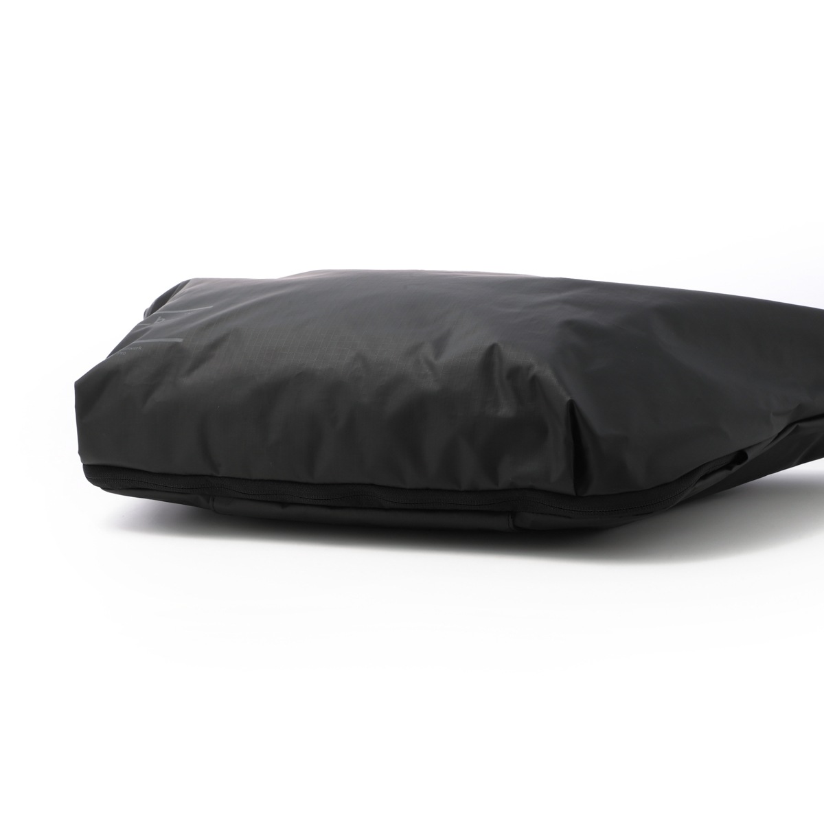 D_b_ ディービー ショルダーバッグ/スリングバッグ/Ramverk Pro Sling Bag 20L