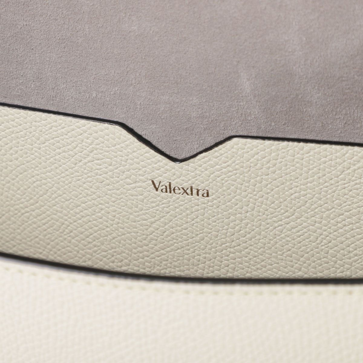 Valextra ヴァレクストラ ショルダーバッグ 2WAY/クラッチバッグ/ISIDE SHOULDER BAG レディース