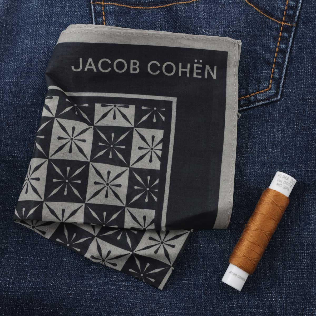 JACOB COHEN ヤコブコーエン ボタンフライジーンズ/BARD SLIM FIT メンズ