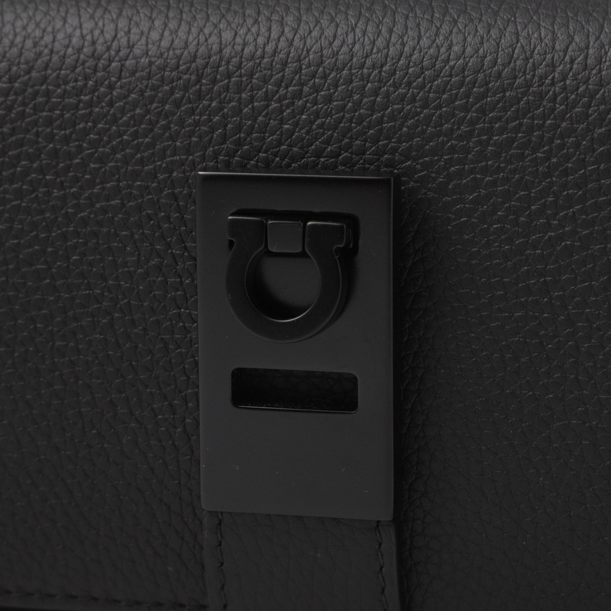 FERRAGAMO フェラガモ ショルダーバッグ/クロスボディバッグ メンズ