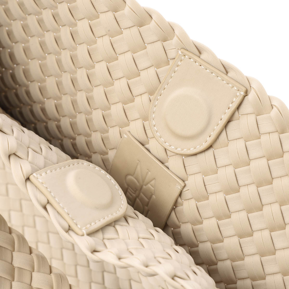 NAGHEDI ナゲディ ショルダーバッグ/Nomad Medium Hobo ノマド ミディアム ホーボー ミニ ハンドバッグ ミニバッグ メッシュ ネオプレン 軽量 編み込み レディース