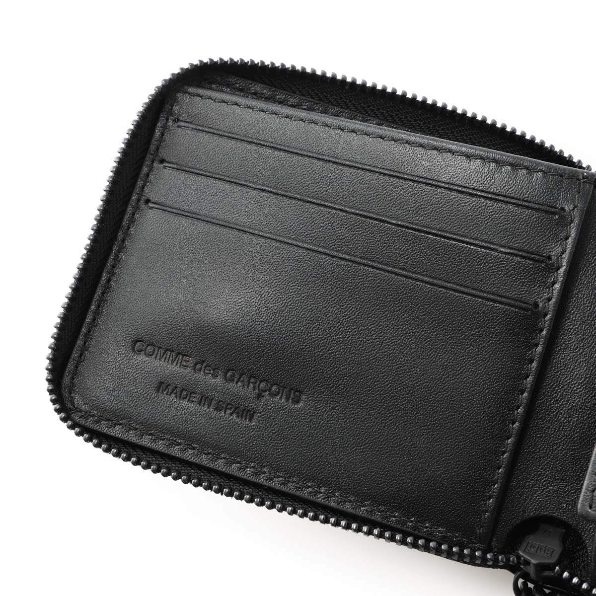 COMME des GARCONS コム デ ギャルソン 2つ折り財布 小銭入れ付き