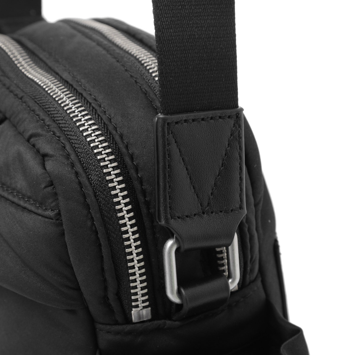AMIPARIS ナイロンバックパック ブラック AMI PARIS クロスボディ 