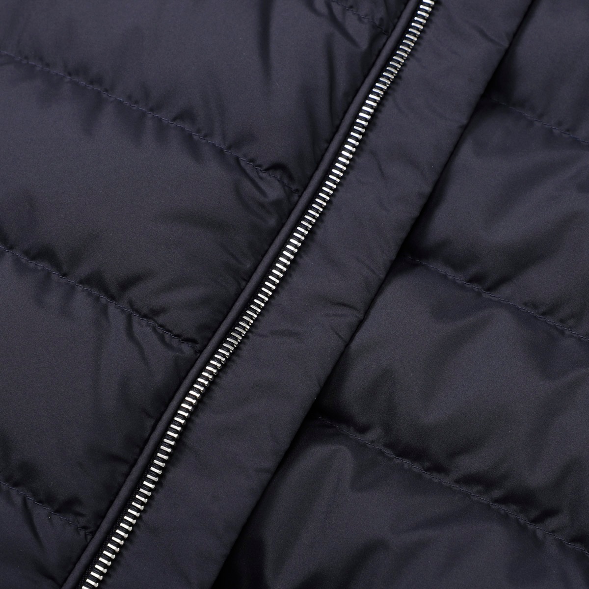 ☆最終お値下げ☆MONCLER がーニーダークネイビー ダウンベスト