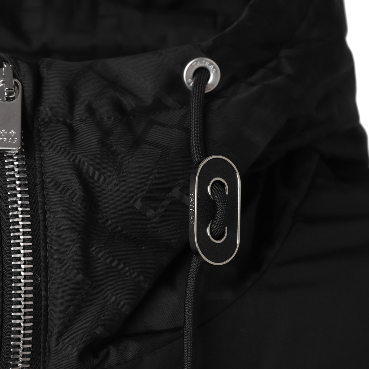 TATRAS ジャージフーデットブルゾン　Mサイズ TATRAS ジャージフーデットブルゾン Mサイズ TATRAS ジャージ