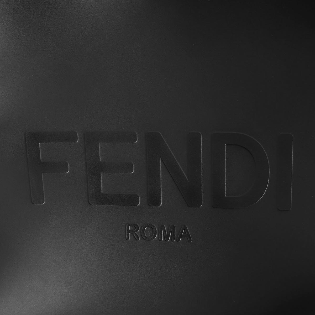 フェンディ　ジャンニノターロ　2点 ゼニス ヘリテージ クロノメトロ TIPO CP-2 世界限定1000本