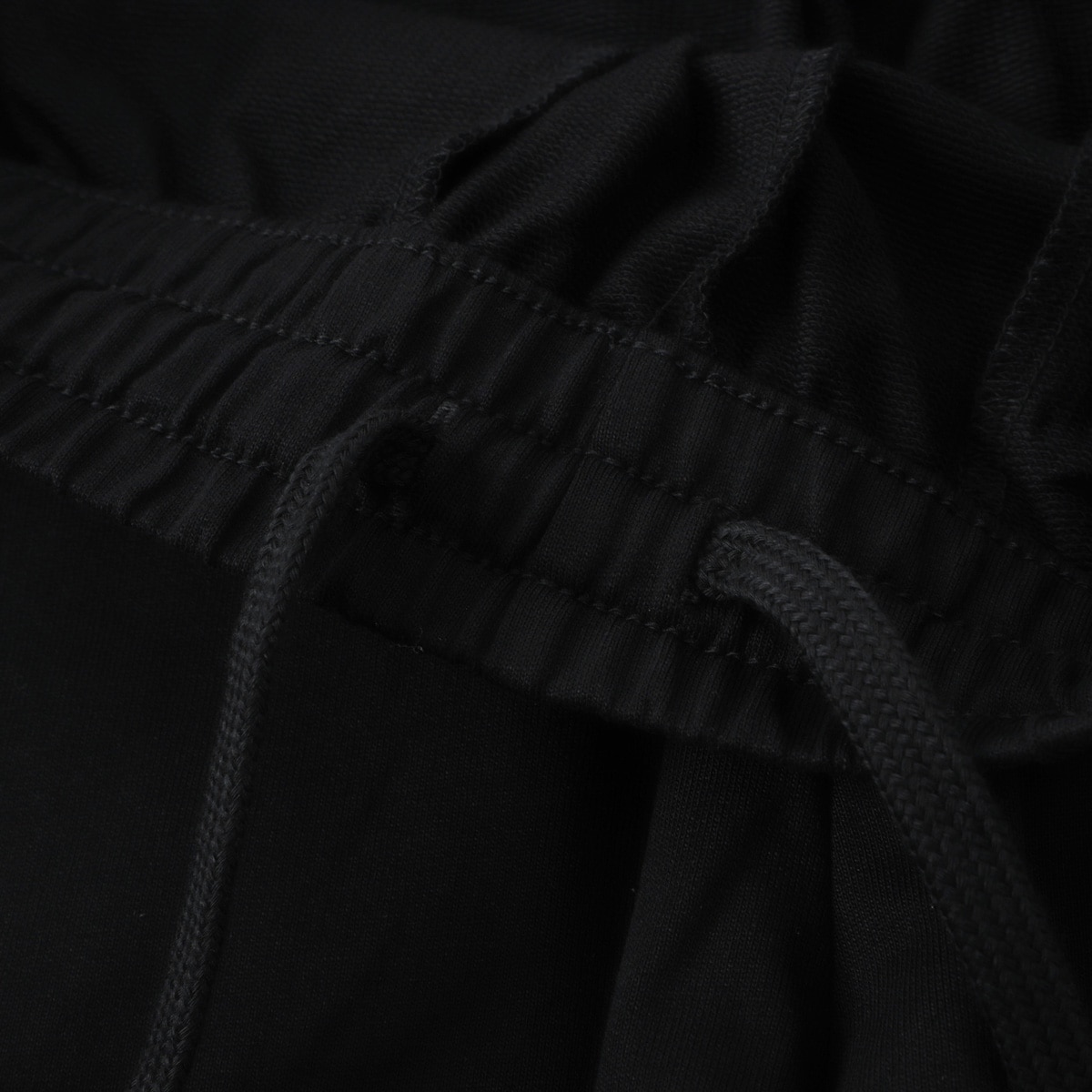 EA7 EMPORIO ARMANI エンポリオアルマーニ スウェットパンツ/TRAIN CORE ID M PANTS CH COFT CC メンズ