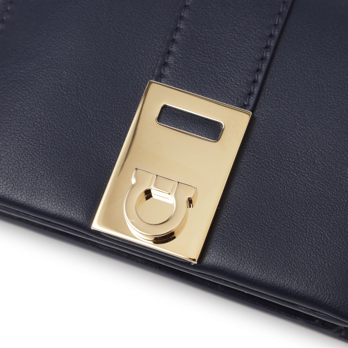 FERRAGAMO フェラガモ 2つ折り財布 小銭入れ付き/HUG BICOLOR