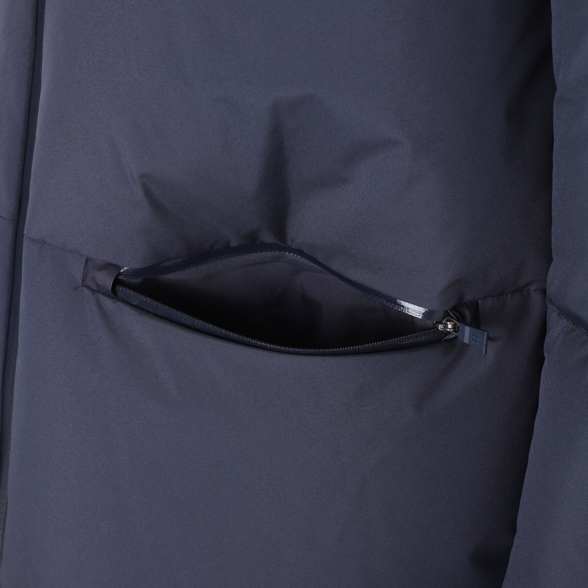 HERNO ヘルノ ダウンジャケット/HERNO LAMINAR GORE-TEX INFINIUM