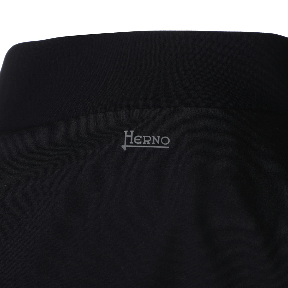 【アウトレット】【ラスト1点】HERNO ヘルノ ブルゾン/ボンバージャケット/FUNCTIONAL WARDROBE BOMBER JACKET IN GORE-TEX INFINIUM WINDSTOPPER メンズ