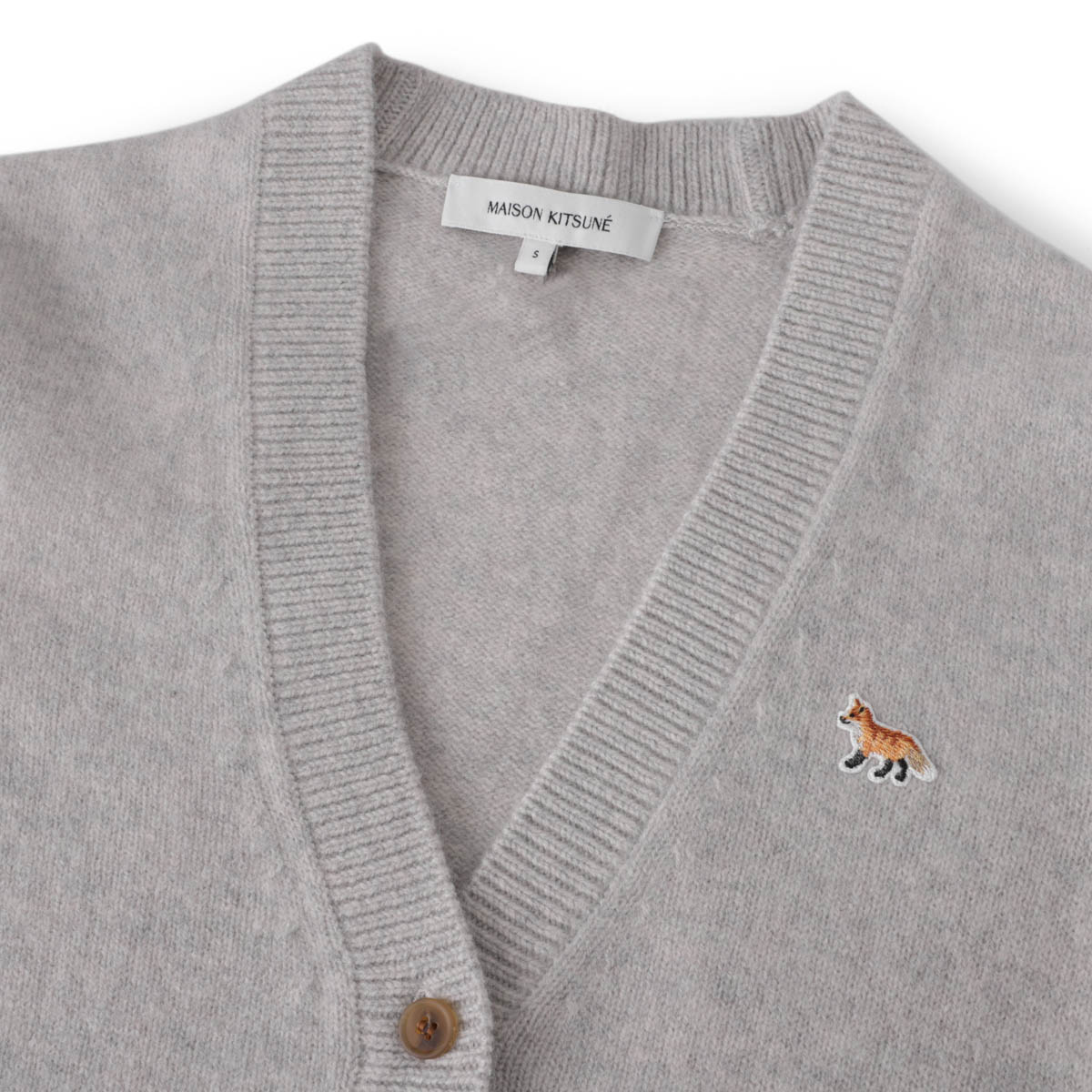 MAISON KITSUNÉ グレー Vネックカーディガン XL アウトレット】MAISON KITSUNE メゾンキツネ Vネック