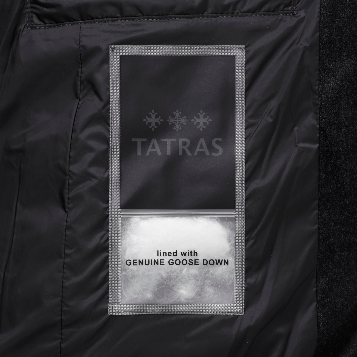 【極美品】21年モデル　タグ付き　タトラス ラビアナ LAVIANA　黒 LAVIANA ラビアナ | タトラス公式オンラインストア