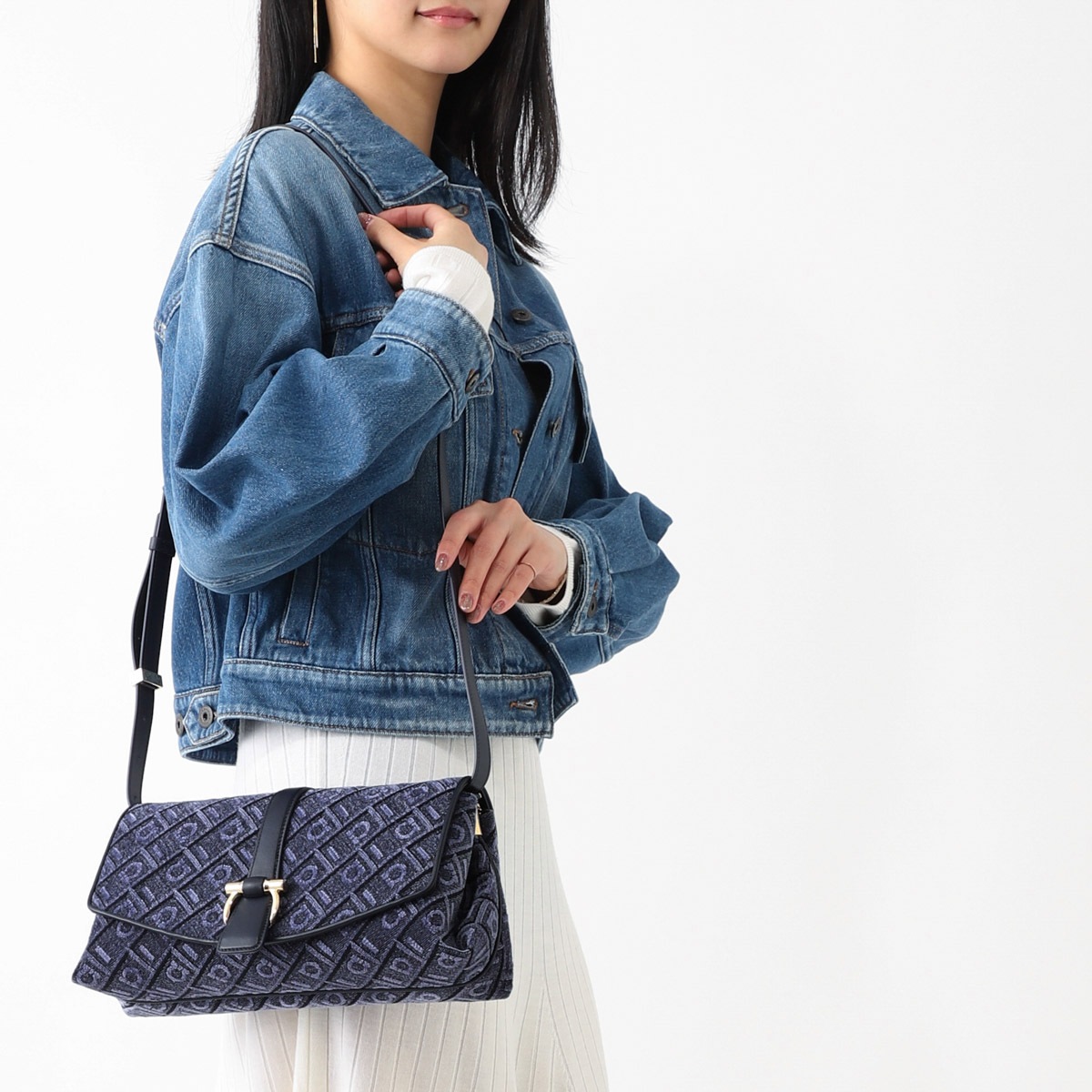 FERRAGAMO フェラガモ ショルダーバッグ/クラッチバッグ レディース